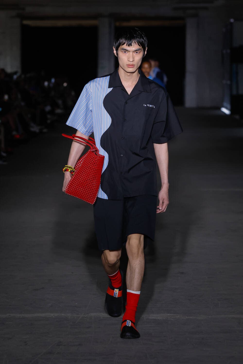 ワンピース MSGM SS25 DRESS WITH DRAPE (3841MDA33 25710618) Draped midi dress in blue canvas - MSGM Official